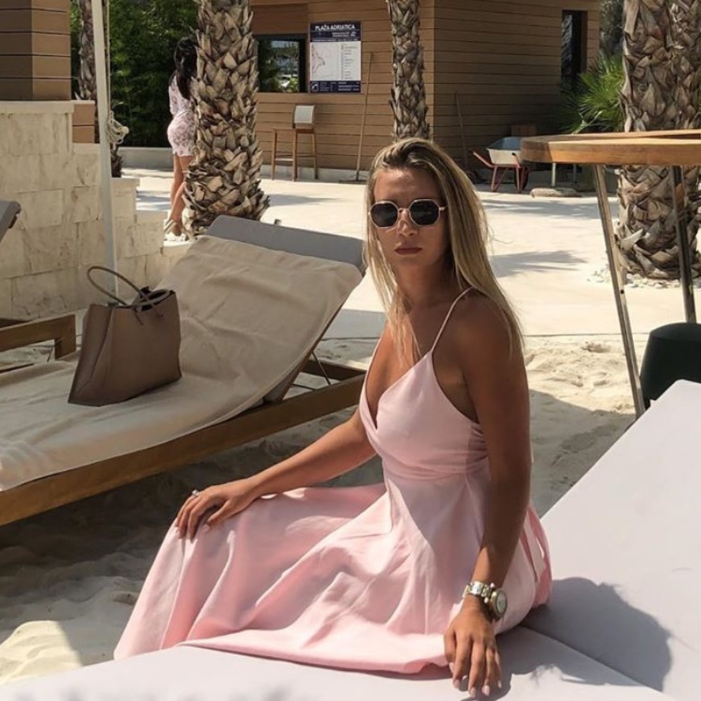 Bloggers favorite Zara pink dress - Picture 12 of 16